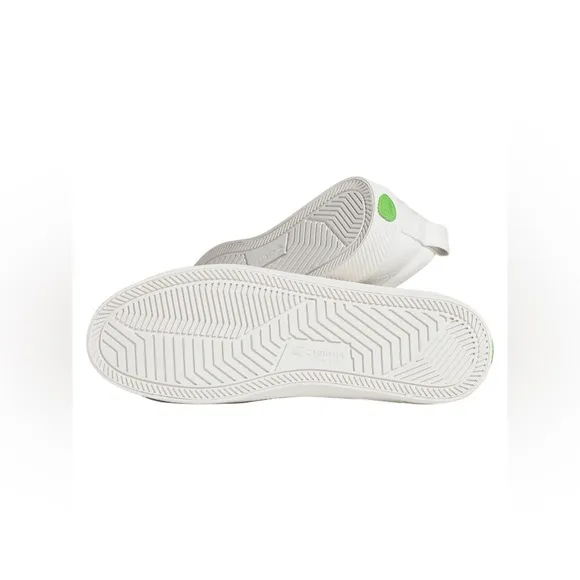 🆕 CARIUMA | OCA LOW CANVAS SNEAKERS | WHITE | MEN’S US 12