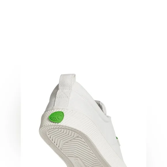 🆕 CARIUMA | OCA LOW CANVAS SNEAKERS | WHITE | MEN’S US 12
