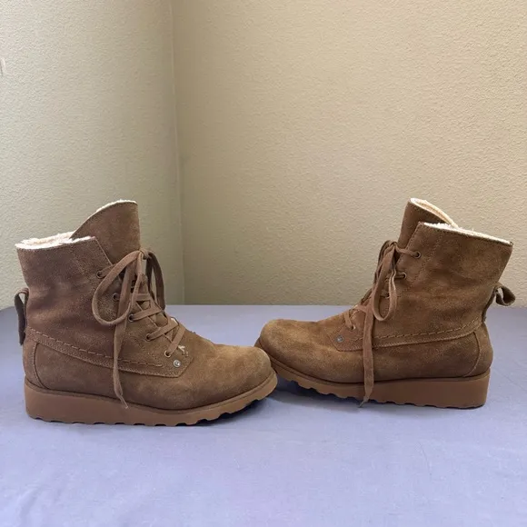 BearPaw boots women 10 wool blend lining lace up ankle wedge suede brown