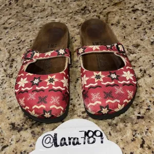 Birkis Birkenstock Clogs