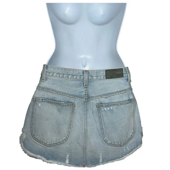 CARMAR Los Angeles Distressed Light Wash Jean Mini Skirt Full Zip Size 27.