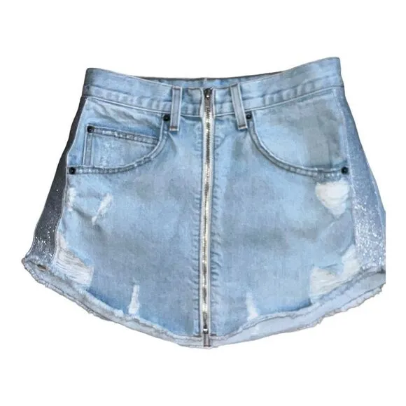 CARMAR Los Angeles Distressed Light Wash Jean Mini Skirt Full Zip Size 27.