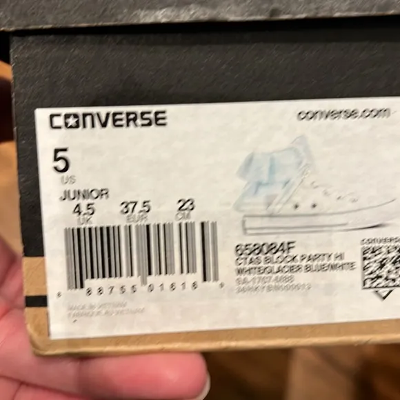Converse Girls CTAS Block Party High Top Lace up Shoes size 5 NWT in box