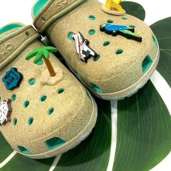 CROCS Jimmy Buffet Margaritaville Beach Classic Clogs (Sz W10 M8