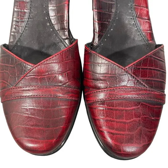 Dansko leather Mary Jane clogs oxblood croc embossed women's 39
