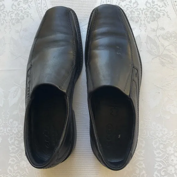 Ecco Men’s Size 44 ( US-11) Black Leather New Jersey Loafers Slip-On Dress Shoes
