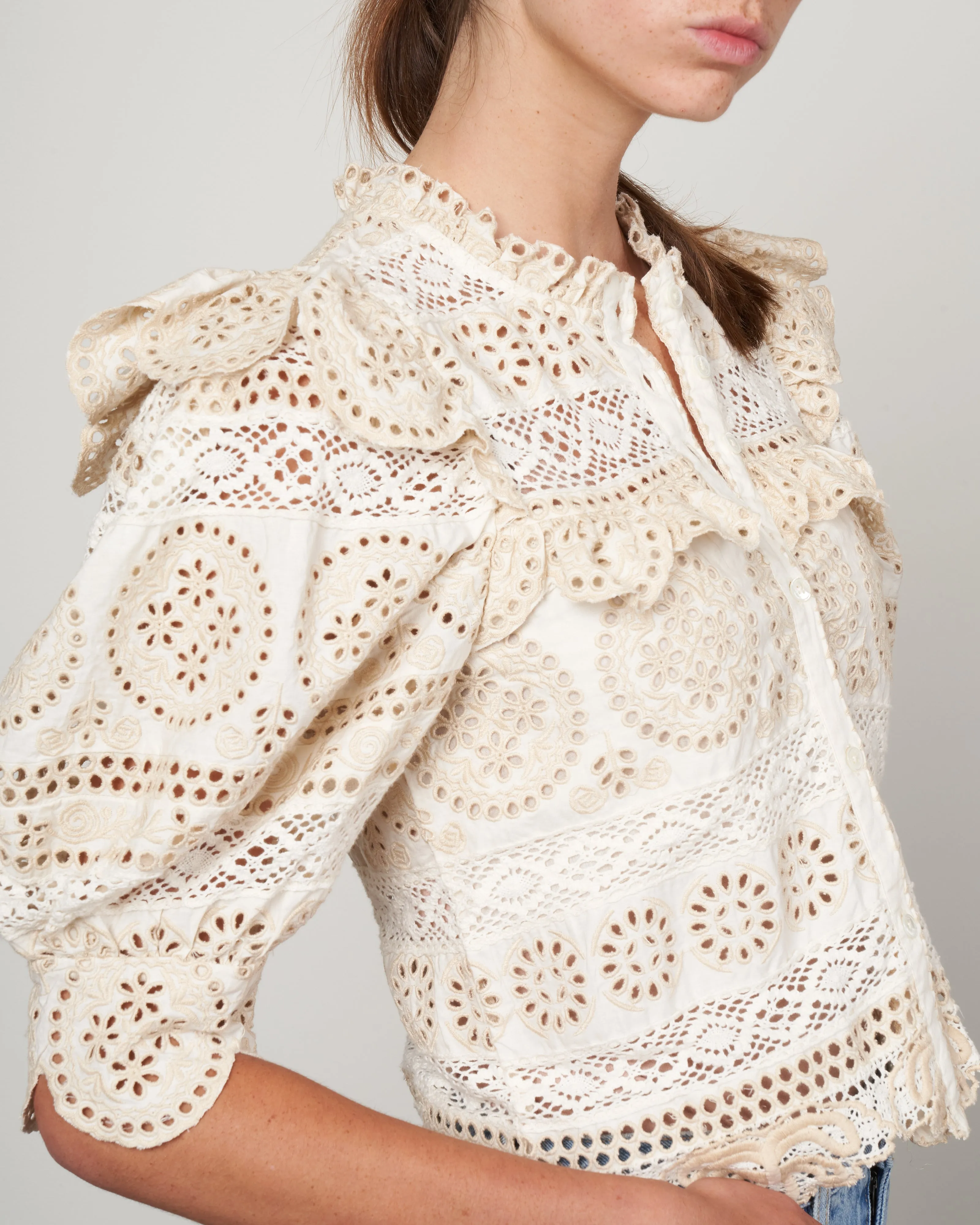 evie eyelet puff slv button-down top - cream