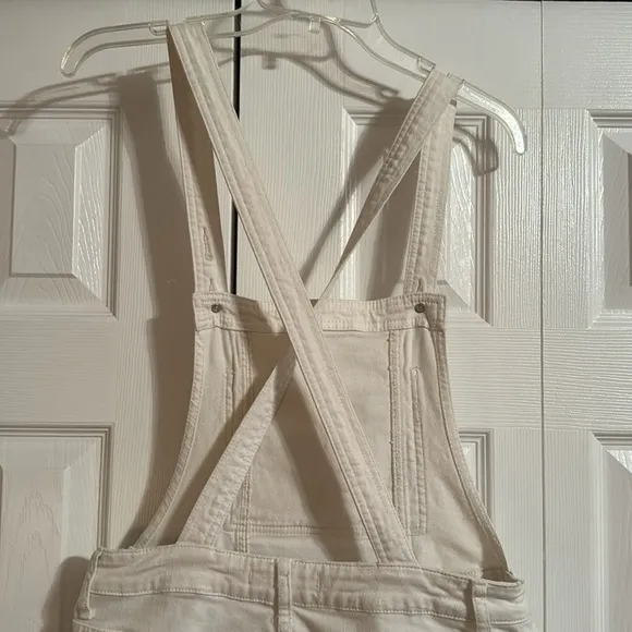 Free People White Washed Denim Stretch Skinny Cropped Overalls sz 27