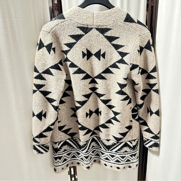 Frye Women's Cozy Aztec Southwestern Print Cardigan Bon Fire Ready M