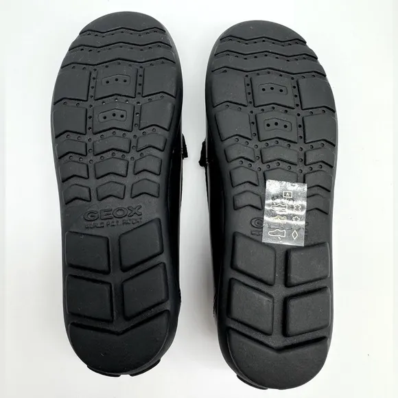 Geox Boys' Newfast Leather Moccasins | Black | US Kids Size 12 EU 30