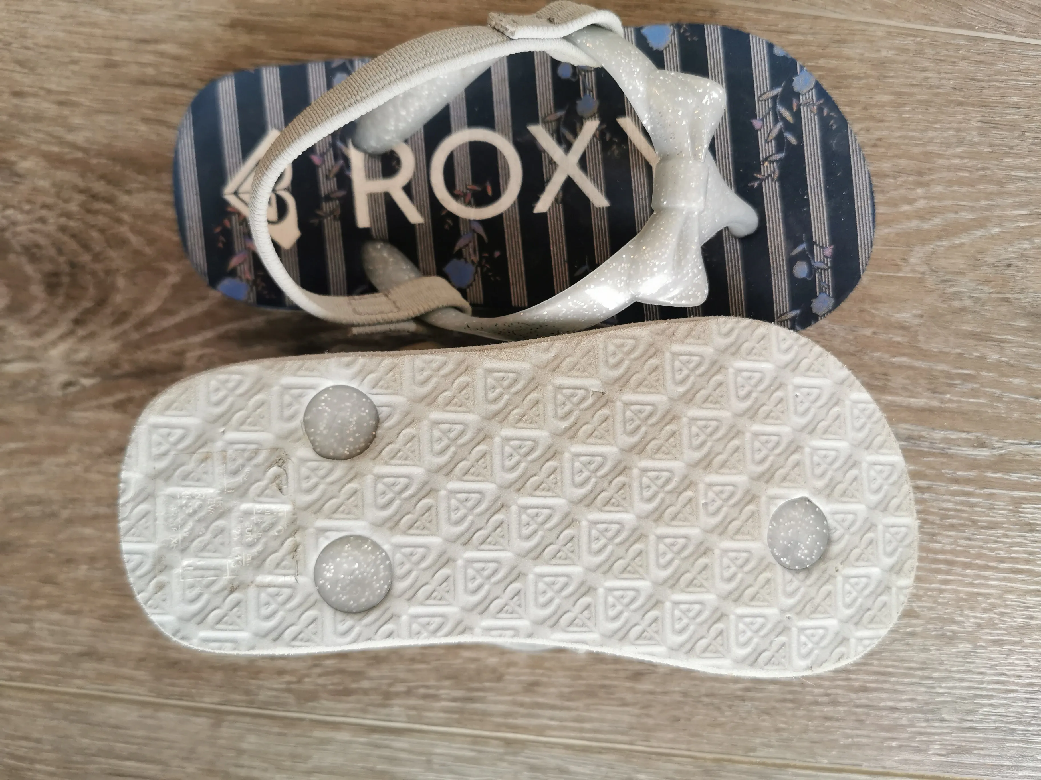 GIRL SIZE 7 TODDLER - ROXY, Flipflop Summer Sandals EUC B13