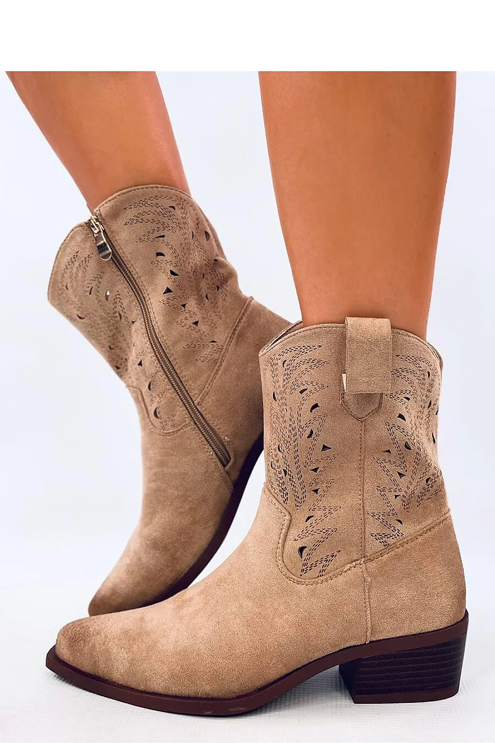 Heel boots