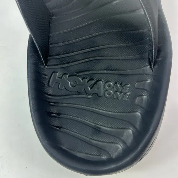 Hoka One One Ora Recovery Black Thong Flip flop Unisex Sandals
