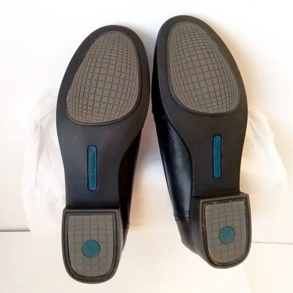 Hush Puppies Black Leather Loafers ~ Classic Design, Quality &amp; Comfort Sz 8.5