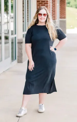 I'm Talking Cuteness Midi Dress in Black
