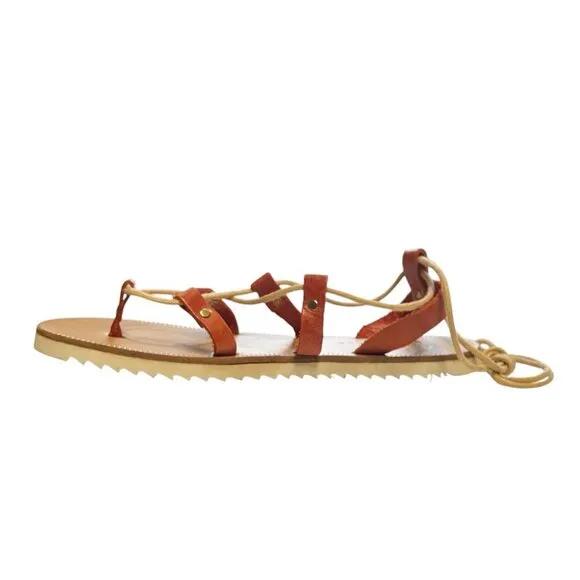 Joie A La Plage tie up sandals