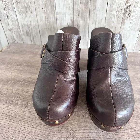 Kork-Ease Studded Leather Clogs Size 8