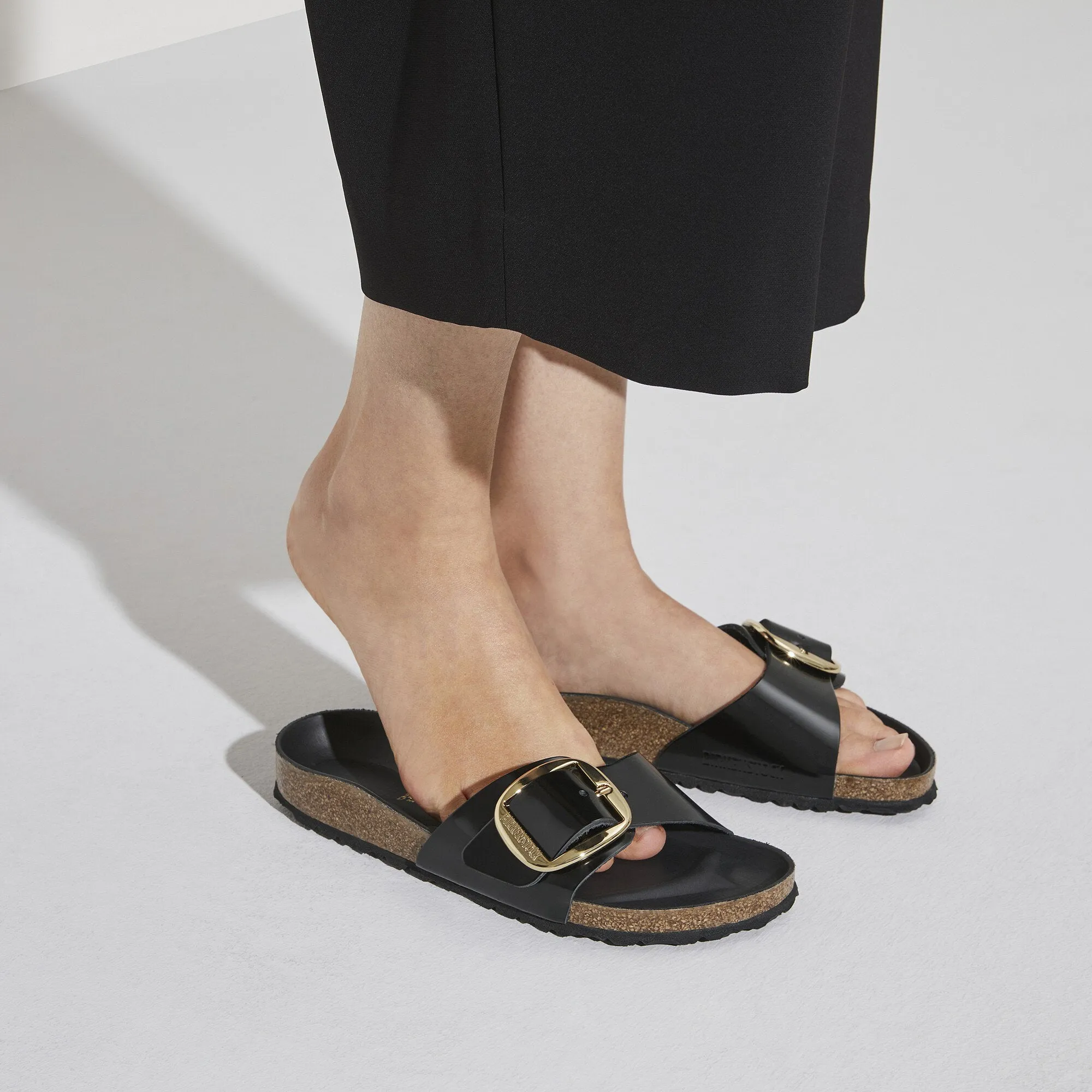 Madrid Big Buckle (High Shine Black)