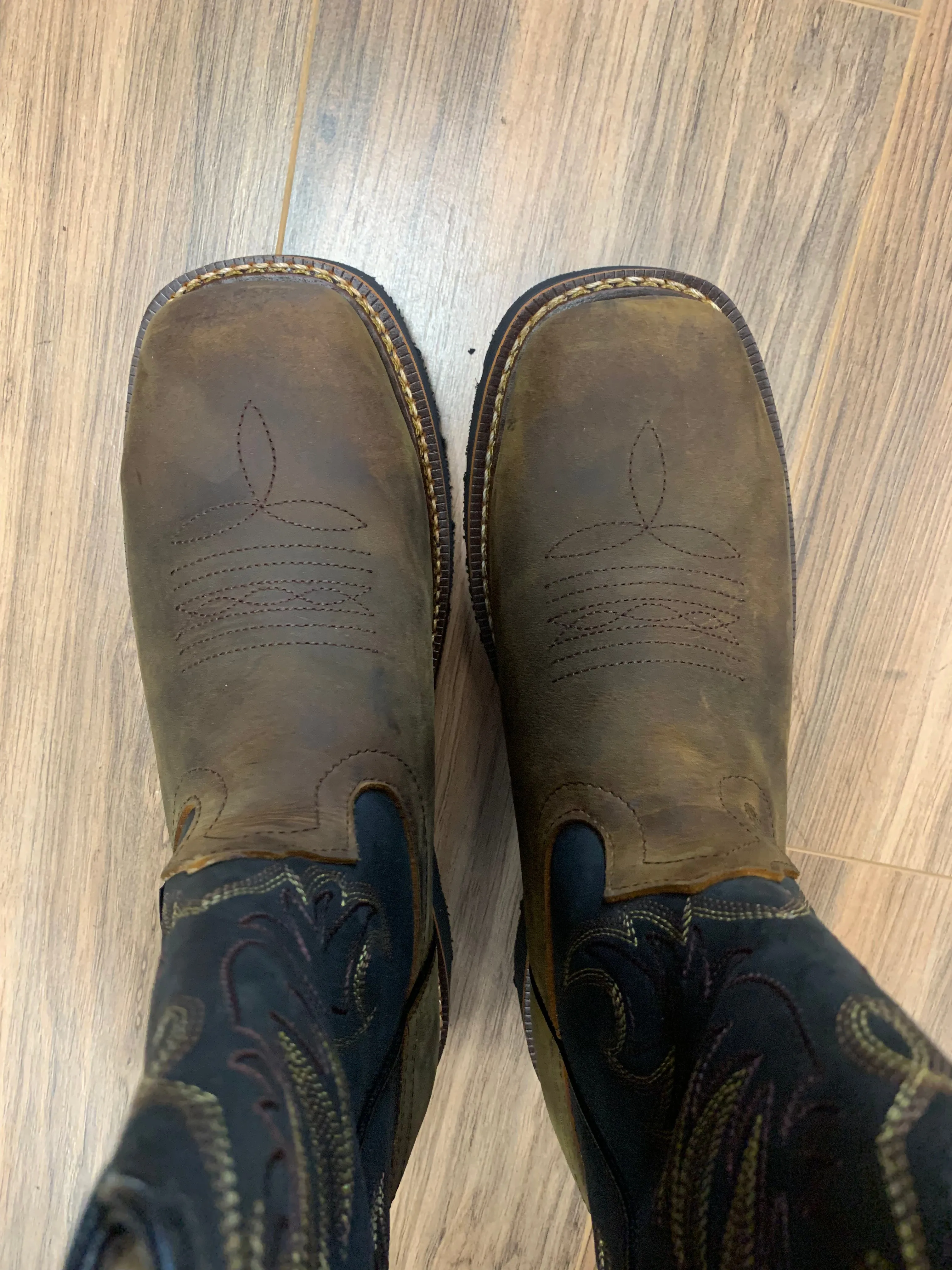 Men's Thorogood 11" Steel Toe WP Western Wellington Work Boot (U.S.A.)