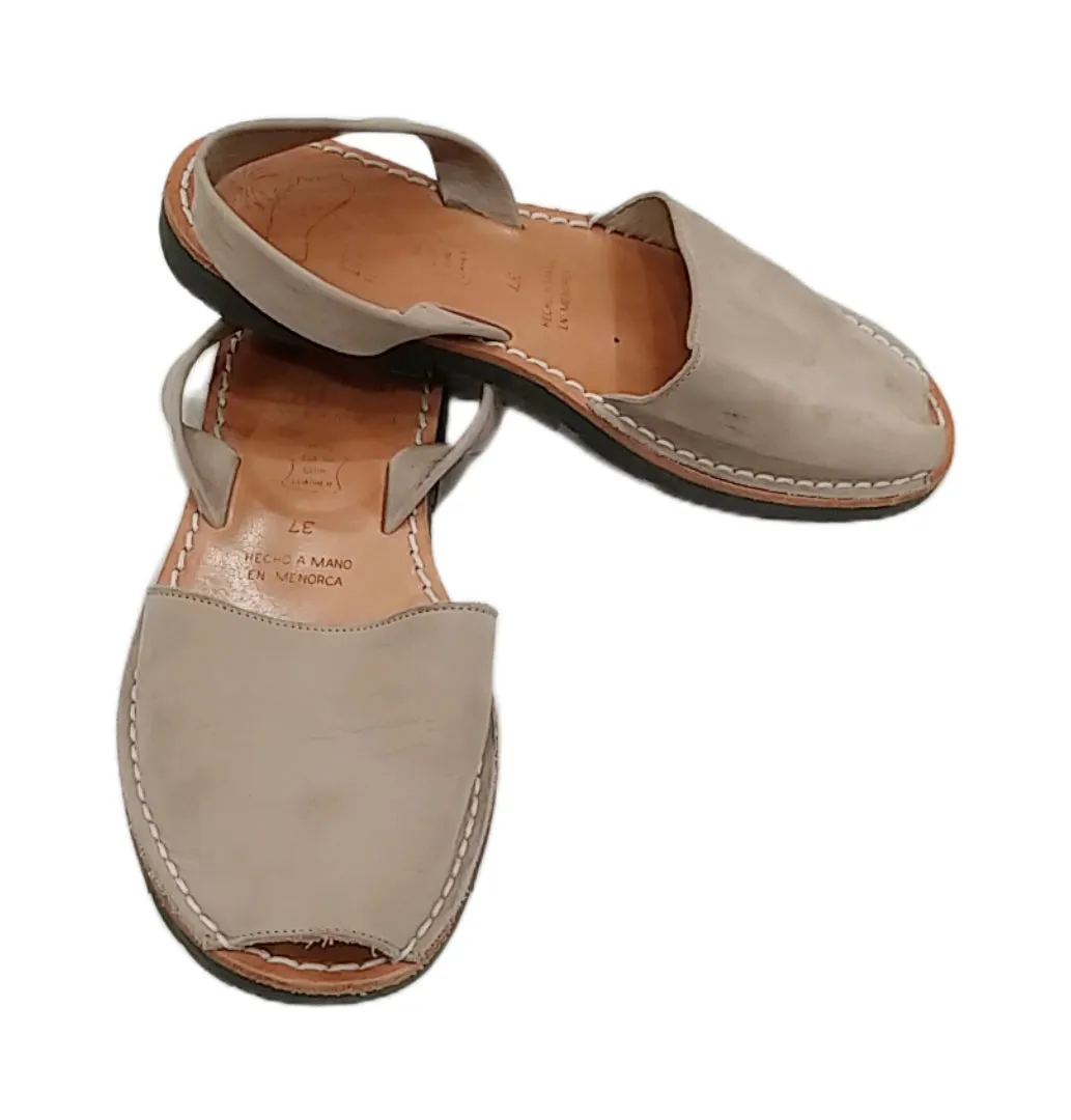 Mibo Sandals - women size 37 / 7