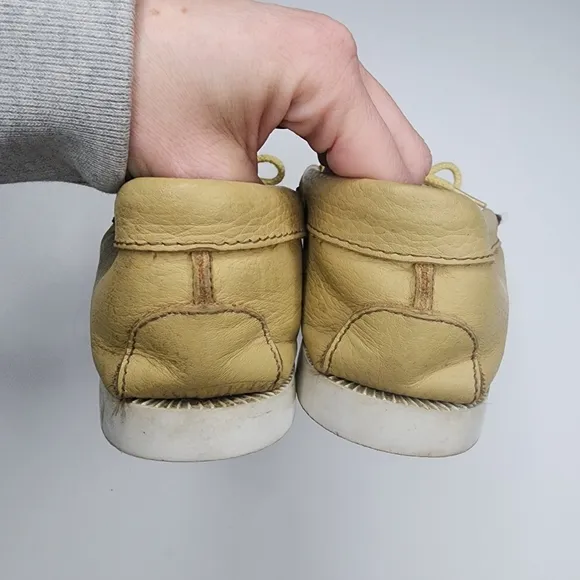 Minnetonka Vintage Thunderbird Leather Mocassins Tan Beaded Size 6.5