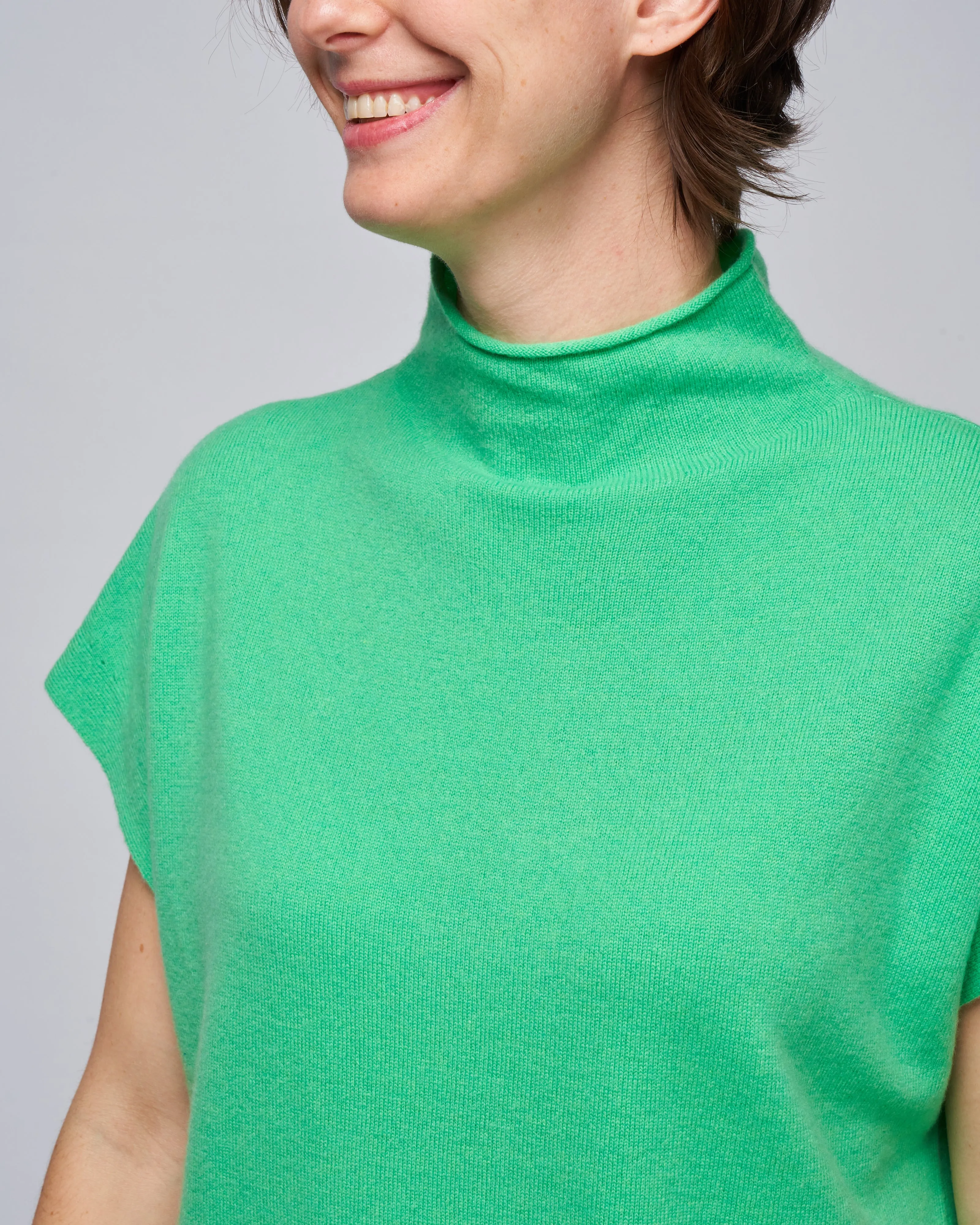 mockneck sweater - green