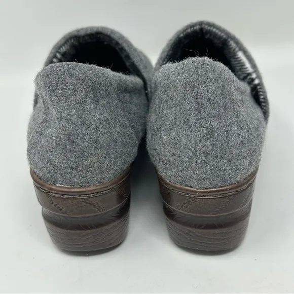 NEW BOC Born of Concept Grey Wool Slip On Clogs Womens Size 6