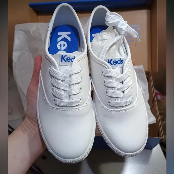 NEW! Keds Champion Sneakers Memory Foam Lace Up Little Big Kid White Size 1