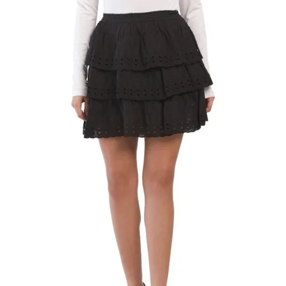 NWT House Of Harlow Tiered Eyelet Mini Skirt