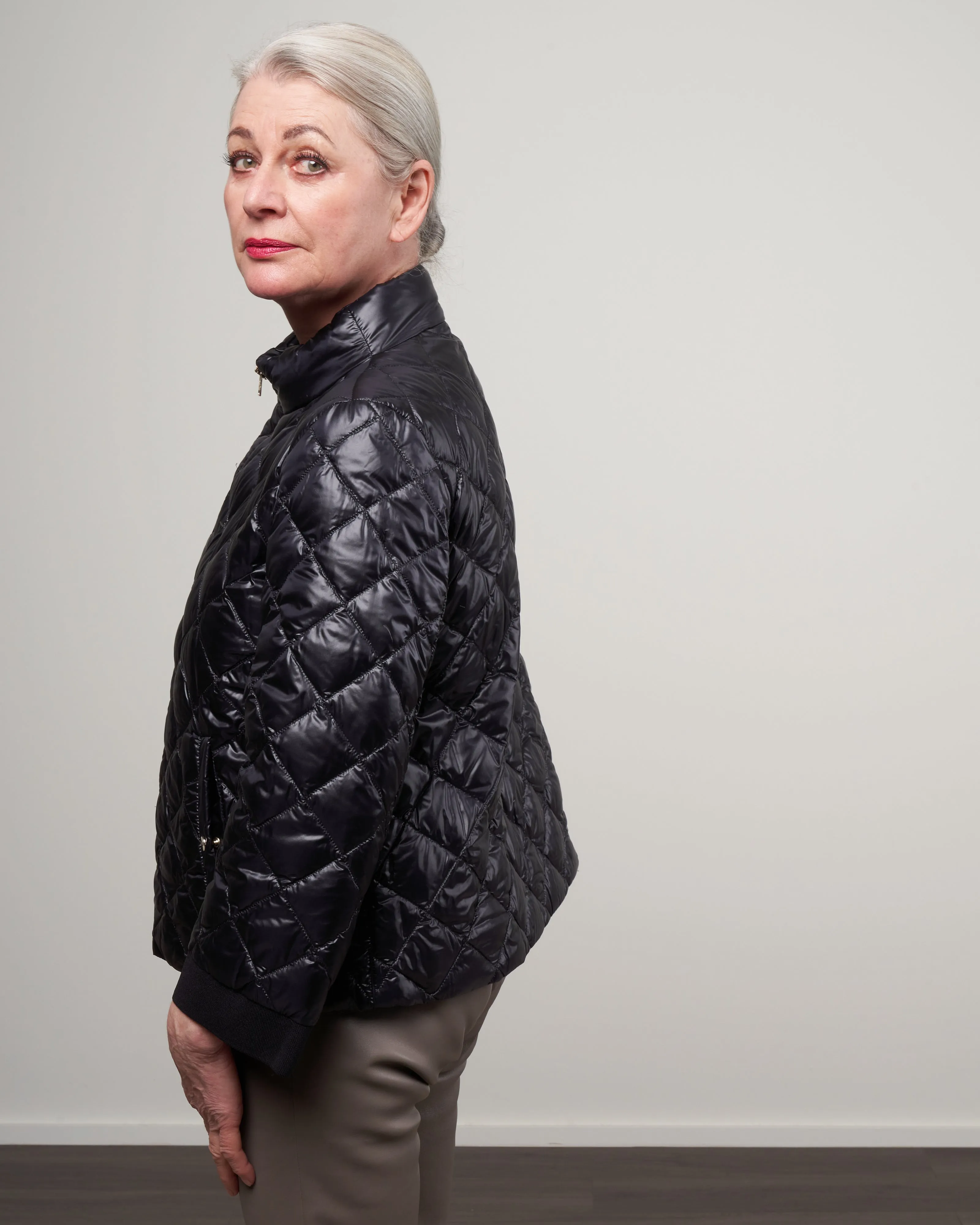 nylon ultralight quilted a-line short jacket - 7730 black