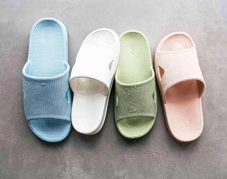One Cloud Slippers Unisex