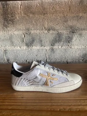Premiata Steven Sneakers