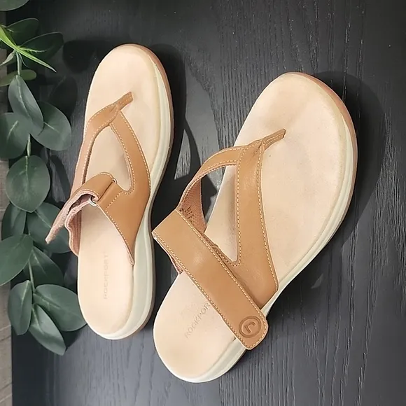 Rockport Sandals Flip Flops 7.5 W Sandals Tan Leather MTM Sport Thong