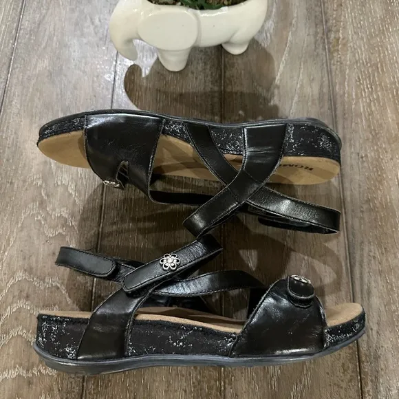 Romika Sandals