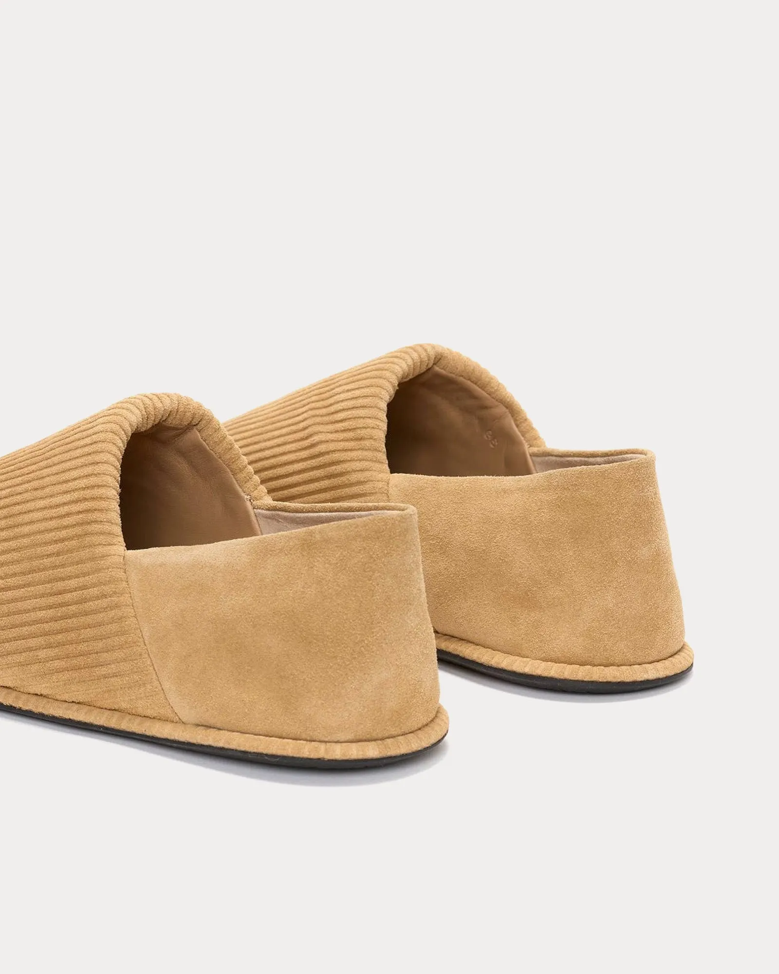Slip-On Loafer Beige Mules