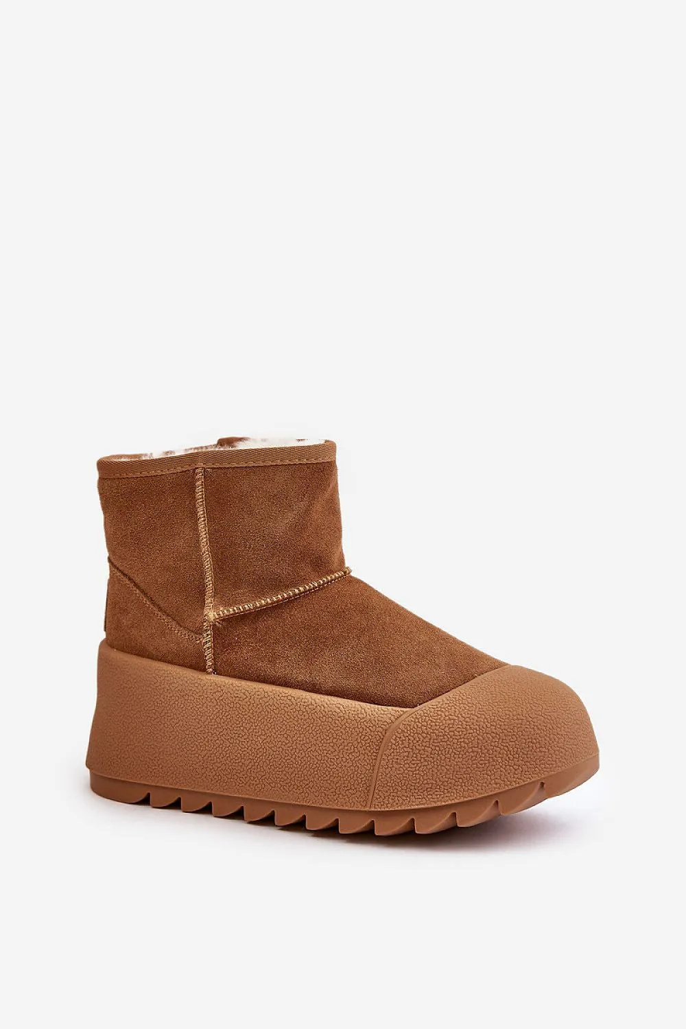 Snow boots
