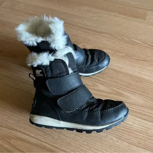 Sorel Whitney II Strap Winter Boots Kids 13