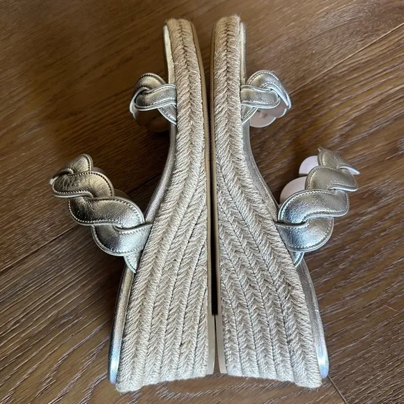 Stuart Weitzman Twisted Espadrille Slide Sandals In Platino