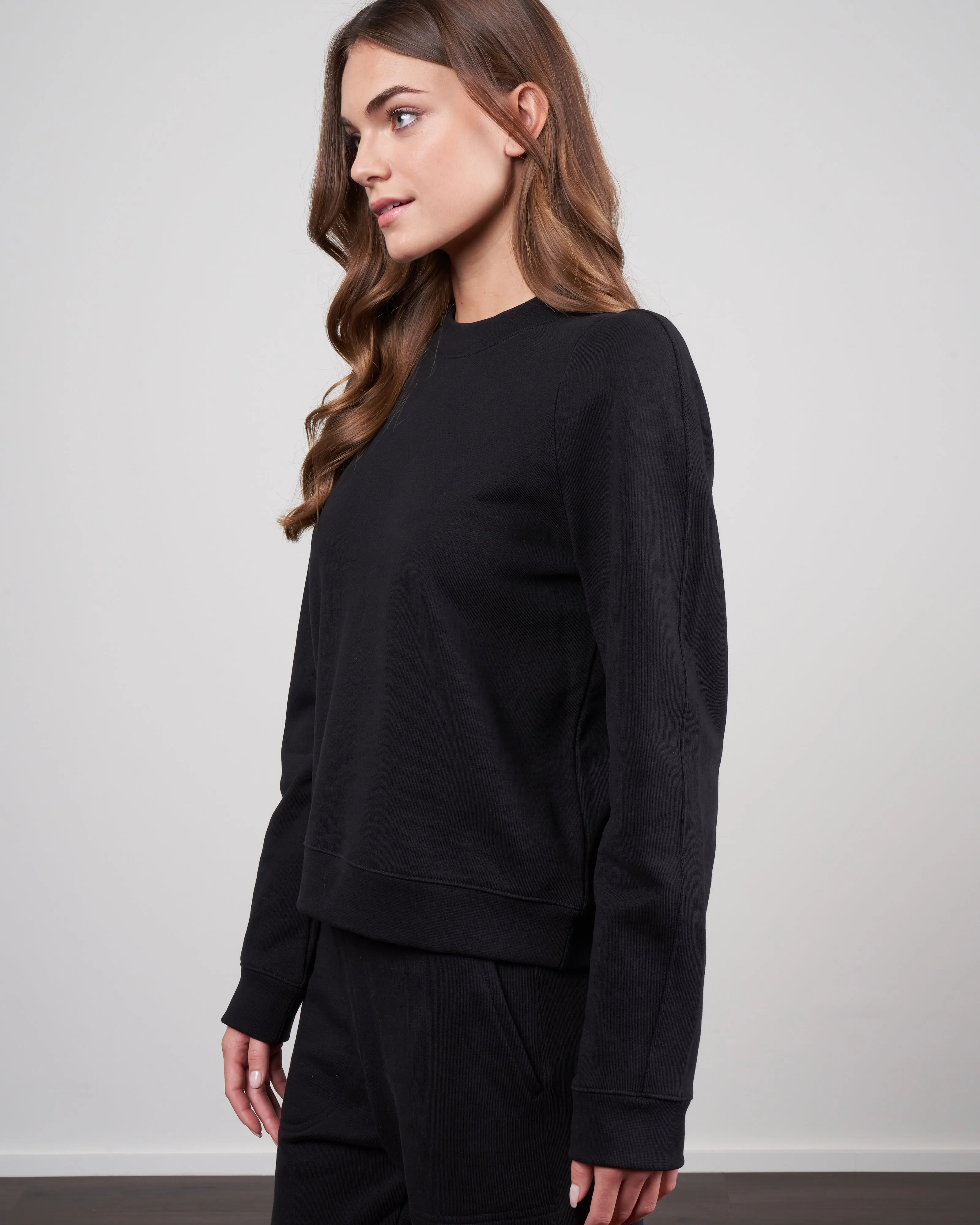 sweatshirt sculpted shoulder sweatshirt - black