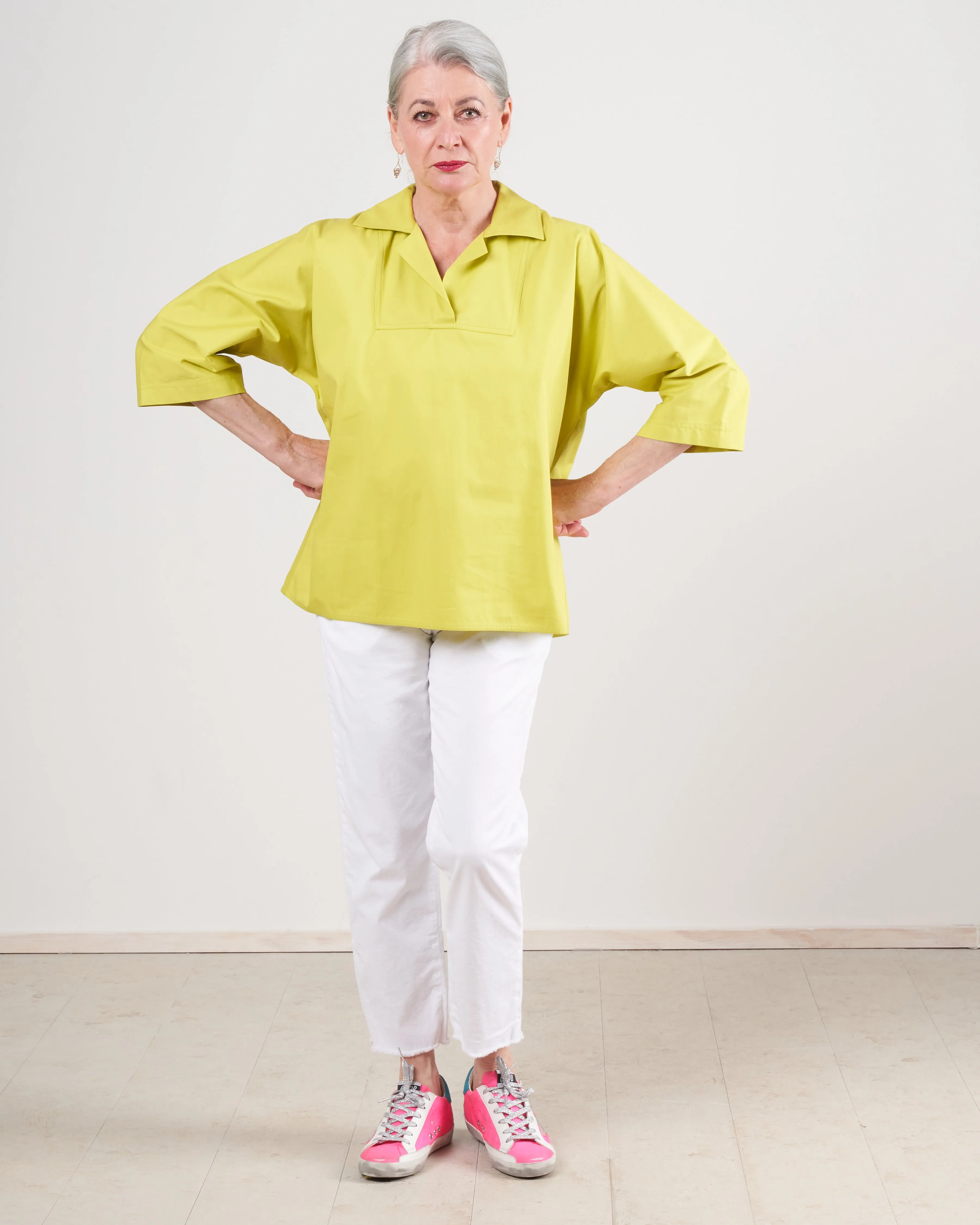 top with 3/4 sleeves and open collar - anise