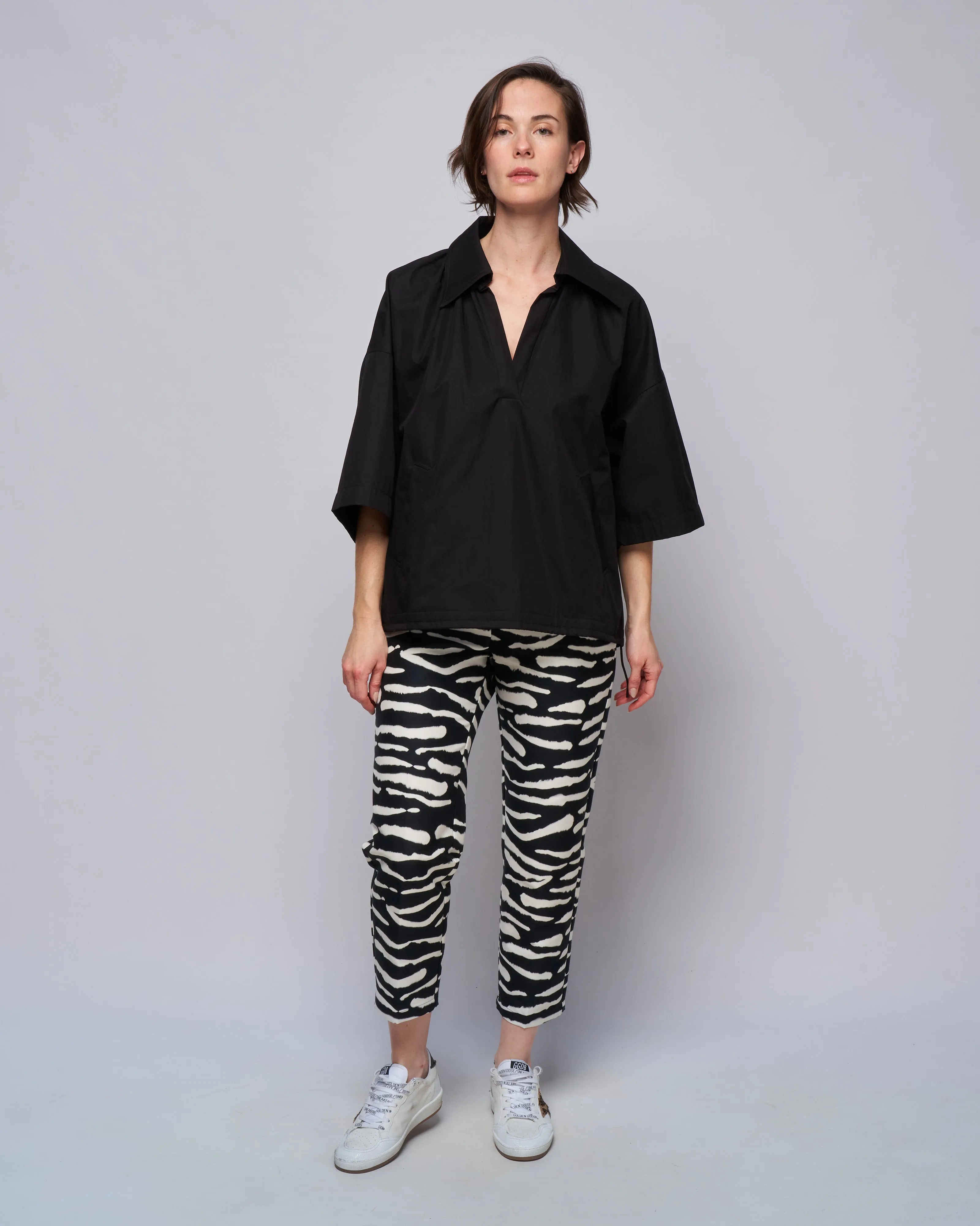 top with hemstring - black