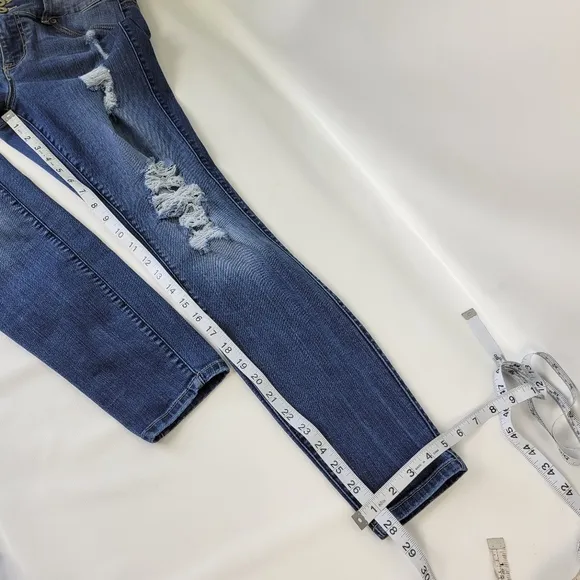 TORRID Skinny Destressed Stretchy High Waist Jeans Sz 10R EUC