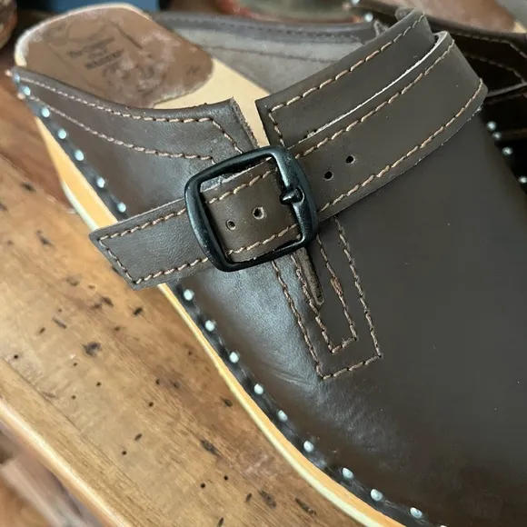 Troentorp Swedish Raphael Brown Clogs