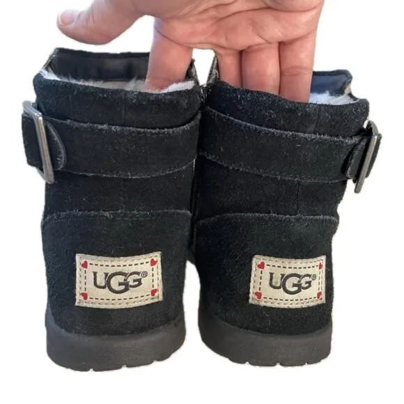 Ugg Short Mini Cozy Boots JI Heart Ivy / Metallic &amp; Suede Zipper Big Girls Sz 4