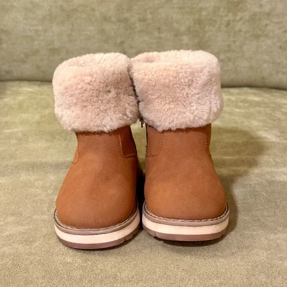 Zara Faux Fur Toddler Boots 🥾