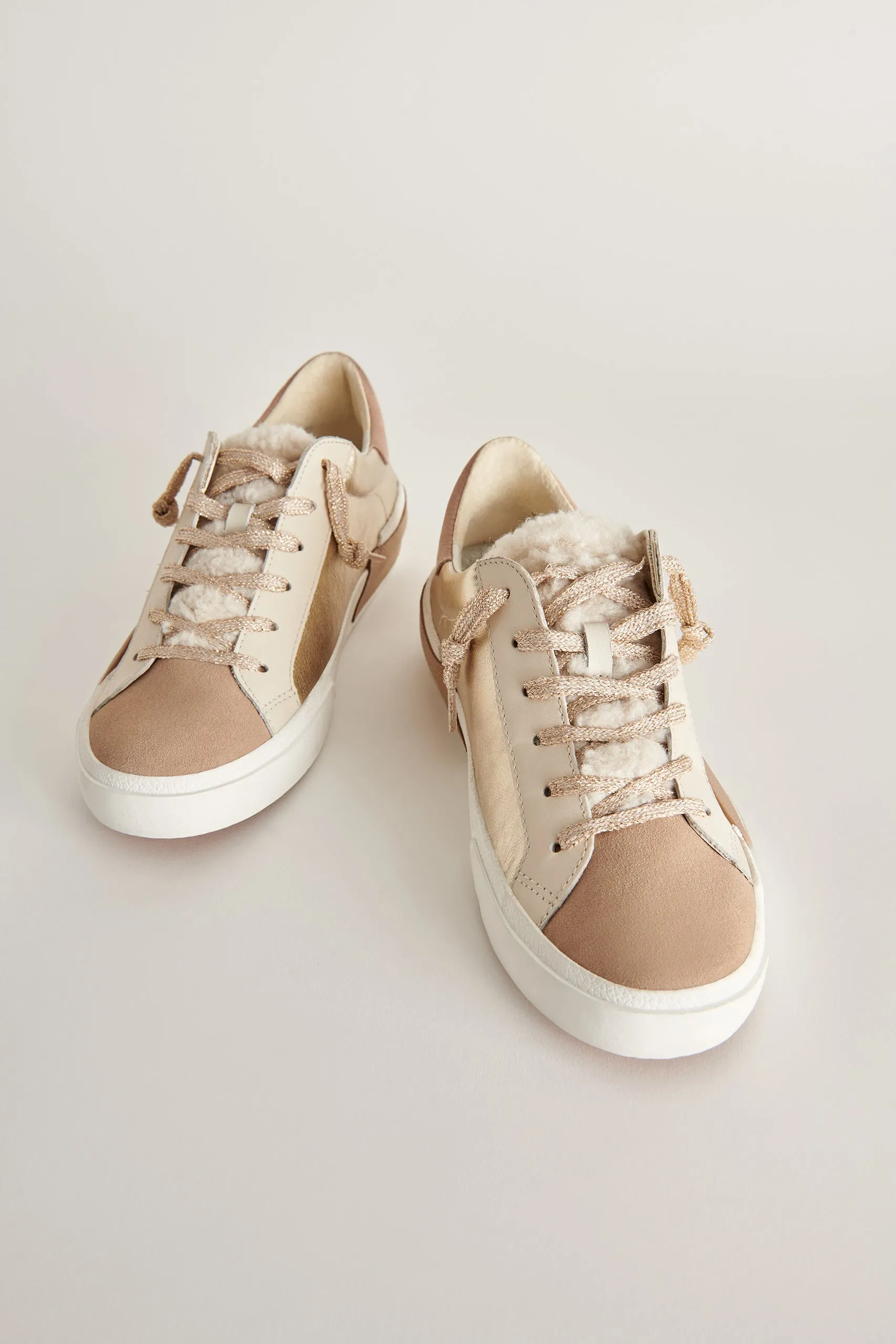 ZINA PLUSH SNEAKERS GOLD LEATHER